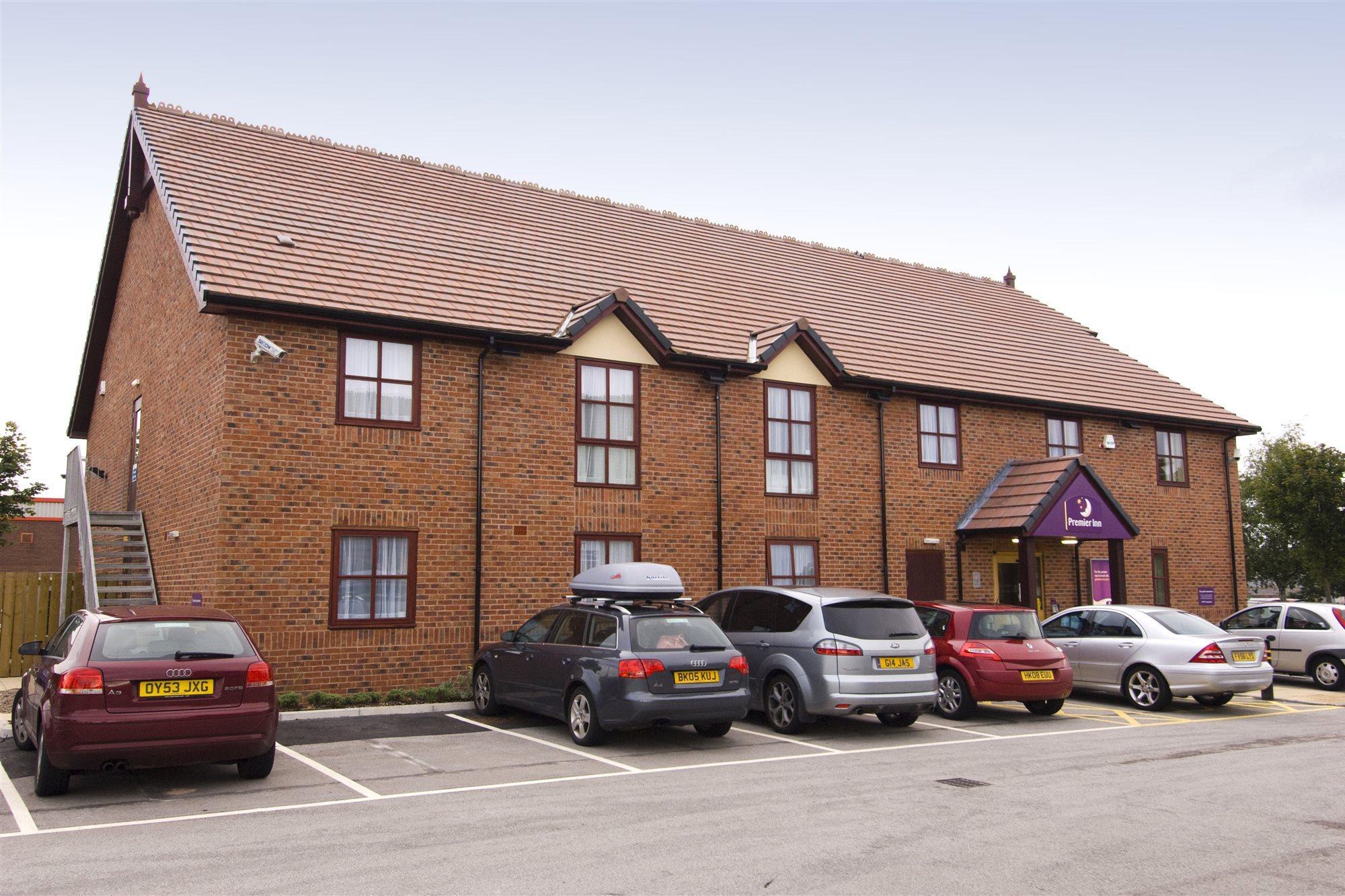 Premier Inn Crewe Central Ngoại thất bức ảnh